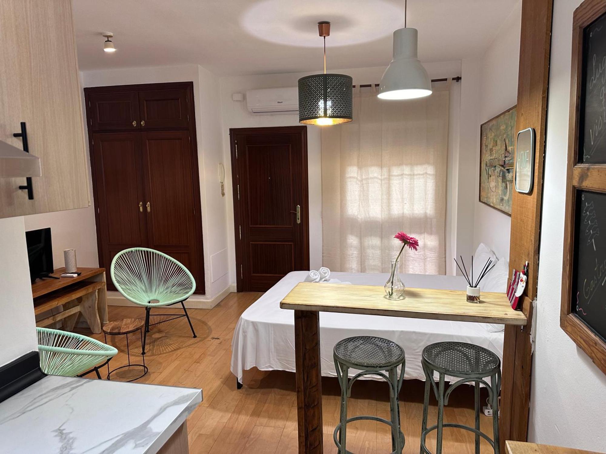 Urban Flat Junior Apartment Malaga Exterior photo